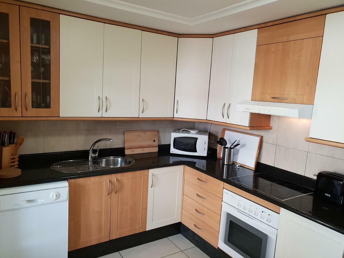 Terrazas Del Duque 2, Terrace, Sea View, Only 300 M To Beach, Heated Pool, Air Conditioning, Wifi Internet, Dishwasher, Washing Machine Costa Adeje  Extérieur photo
